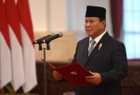 Presiden RI Prabowo Subianto saat berpidato dalam Sidang Kabinet Paripurna yang berlangsung di Istana Negara, Jakarta, pada Rabu (6/11/2024) kemarin