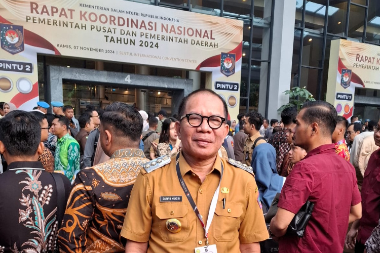 Pj. Bupati Bolaang Mongondow Utara (Bolmut) Darwin Muksin menghadiri  Rapat Koordinasi Nasional (Rakornas) Penyelenggaraan Pemerintahan Daerah se indonesia di Sentul International Convention Center, Jawa Barat pada kamis (7/11/2024)