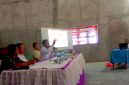 Kepala Bidang Pemberdayaan Masyarakat dan Pembangunan Kawasan Desa, Arham Pontoh saat memberikan materi pada kegiatan sosialisasi di Kecamatan Bolangitang Timur pada Rabu (10/9/2025) kemarin. 