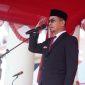 Bupati Boltara Dr Sirajudin Lasena saat menjadi Inspektur Upacara pada peringatan hari kesaktian pancasila tahun 2025 dihalaman Kantor Bupati Rabu (1/10/2025) 