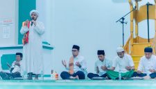 Bupati Boltara Sirajudin Lasena bersama jajaran pemerintah daerah dan tokoh masyarakat menghadiri peringatan Nuzulul Qur’an 1447 H di Masjid Agung Baiturrahman Boroko dalam suasana penuh khidmat dan kebersamaan.