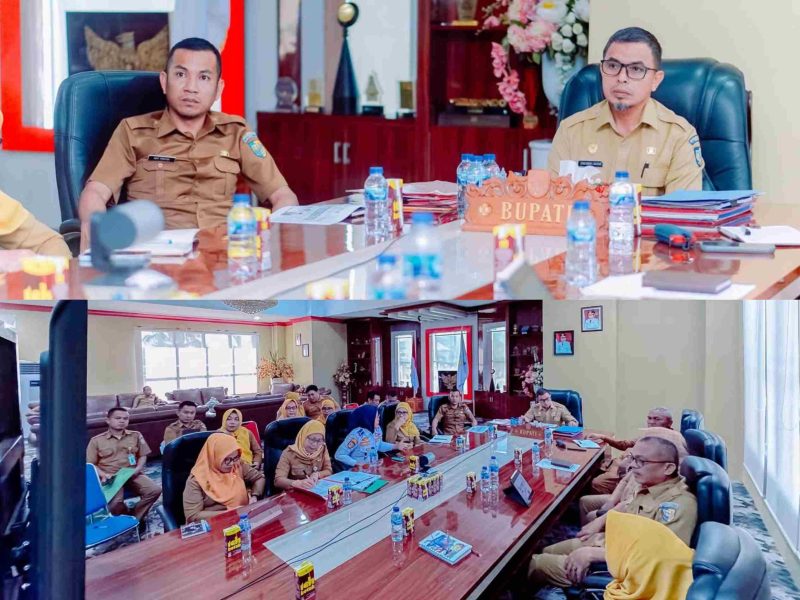 Bupati Sirajudin Lasena bersama Wakil Bupati Aditya Pontoh bersama jajaran OPD saat mengikuti rakor pengendalian inflasi secara virtual, fokus menyelaraskan strategi daerah dengan program nasional demi menjaga stabilitas harga dan kesejahteraan masyarakat Boltara.