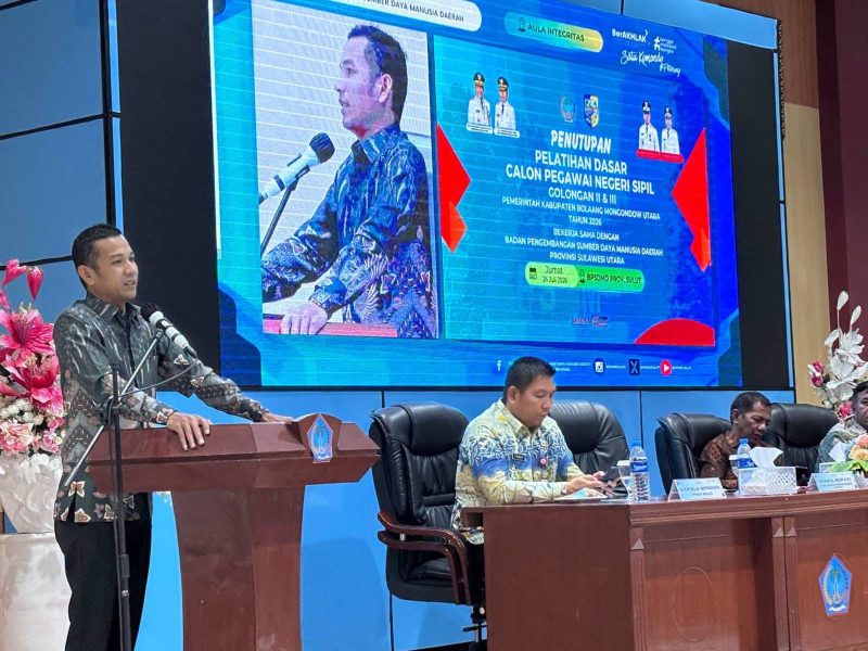 Wakil Bupati Bolaang Mongondow Utara, Moh Aditya Pontoh, S.IP, secara resmi menutup Pelatihan Dasar (Latsar) CPNS Angkatan XII Tahun 2026 di Aula Integritas BPSDMD Provinsi Sulawesi Utara, Jumat (24/7/2026). Dalam kesempatan tersebut, Wabup memberikan motivasi dan semangat kepada seluruh peserta agar menjadi ASN yang berintegritas, profesional, disiplin, serta mengutamakan pelayanan prima kepada masyarakat sebagai wujud pengabdian bagi kemajuan Kabupaten Boltara.