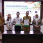 Plt. Bupati Boltara Moh. Aditya Pontoh bersama pimpinan DPRD Bolaang Mongondow Utara saat menghadiri penandatanganan Addendum Rencana Kerja dengan BPJS Kesehatan di Manado, Senin (26/10/2026), terkait penambahan 7.000 peserta JKN yang iurannya ditanggung pemerintah daerah.